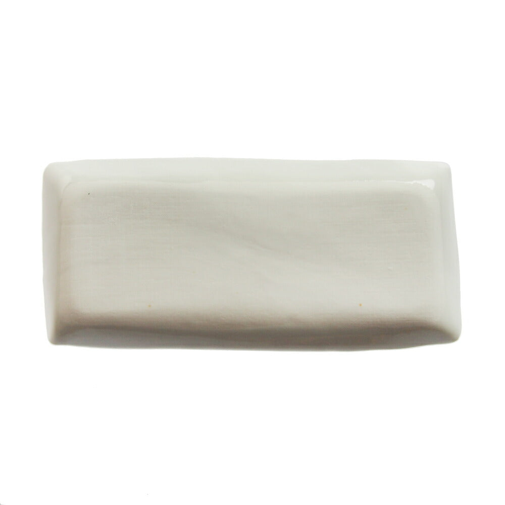 和食器 内村七生 白猫 長角豆皿 (眠り)