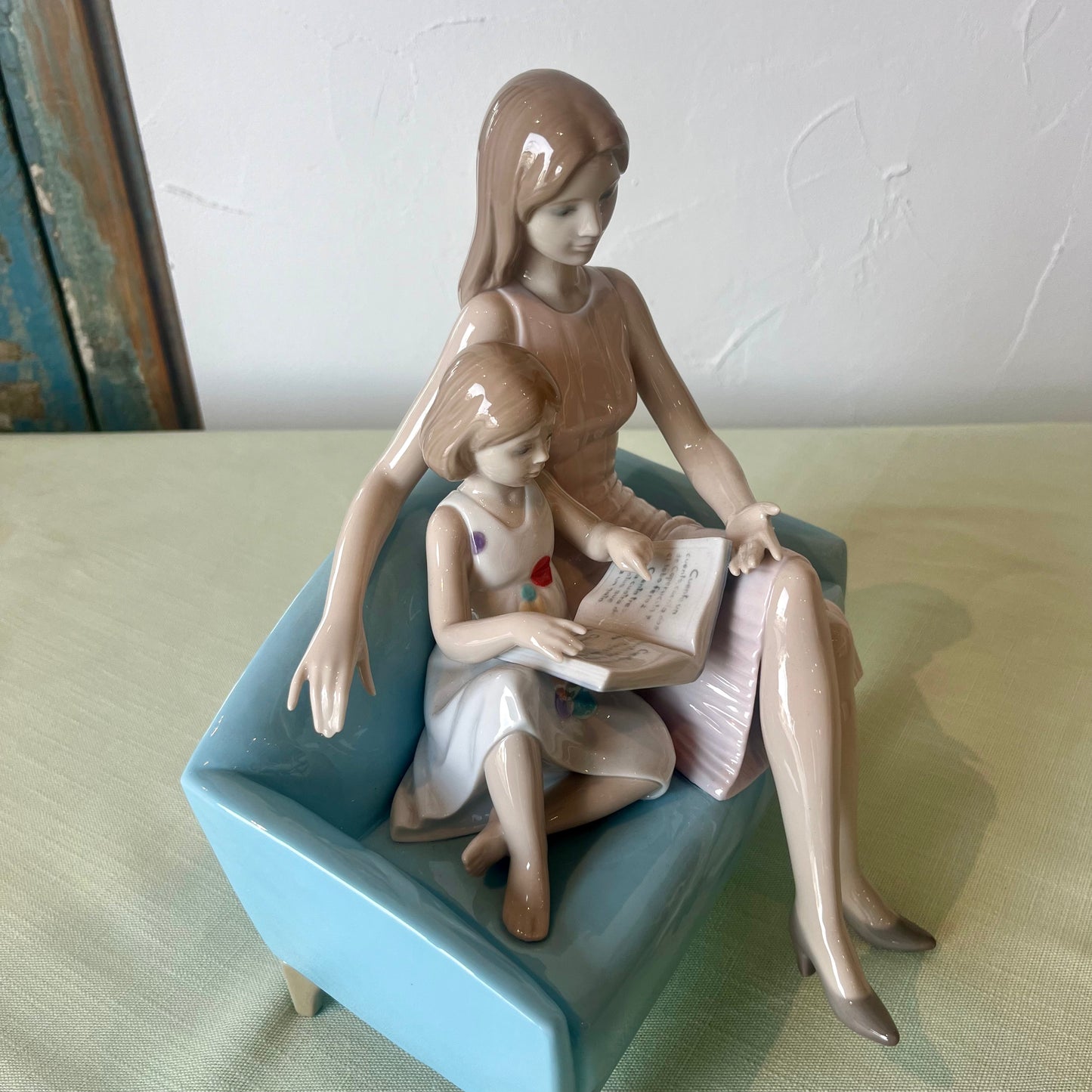 リヤドロ (LLADRO)読書の時間 001009225
