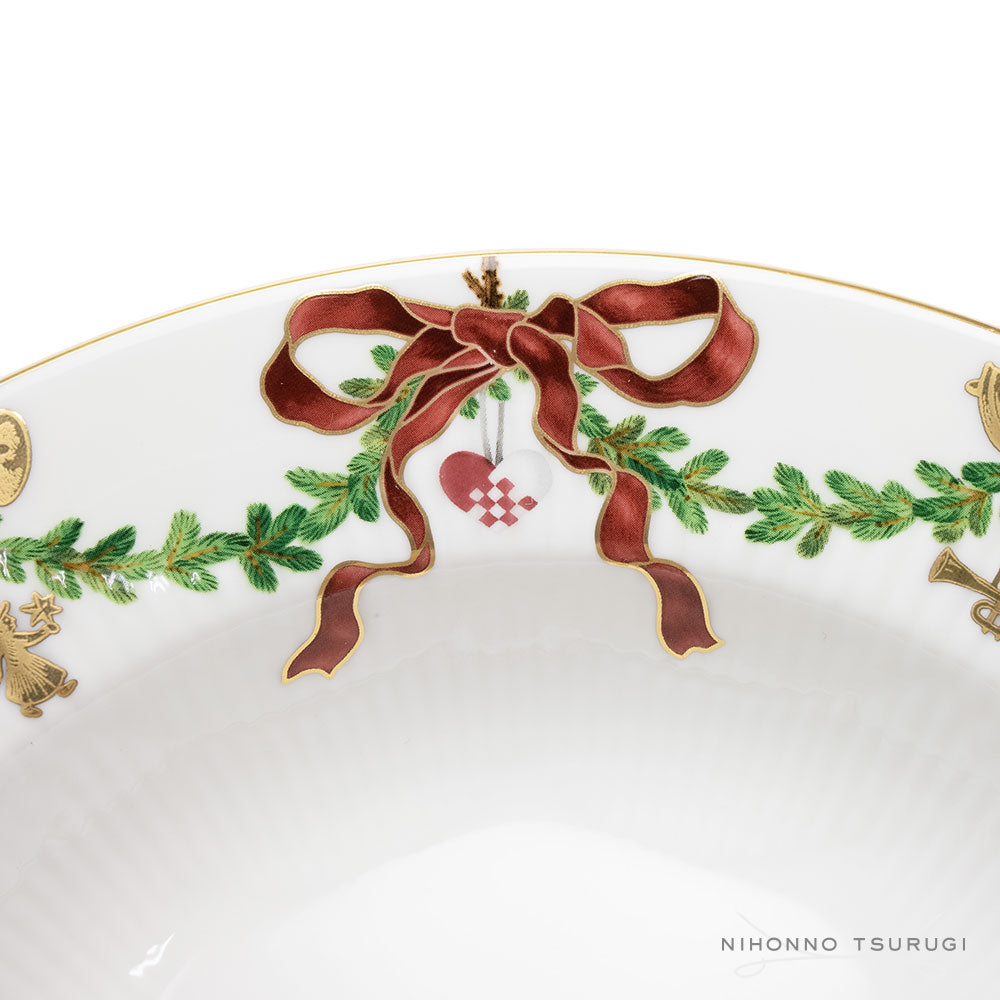 ロイヤルコペンハーゲン スターフルーテッド クリスマス ディーププレート 24cm 2503604