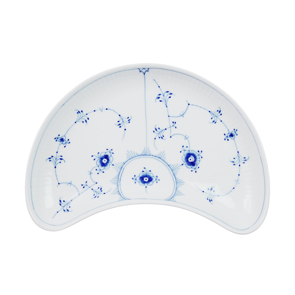 ロイヤルコペンハーゲン ブルーフルーテッド プレイン ディッシュ クレセント 1-101-352