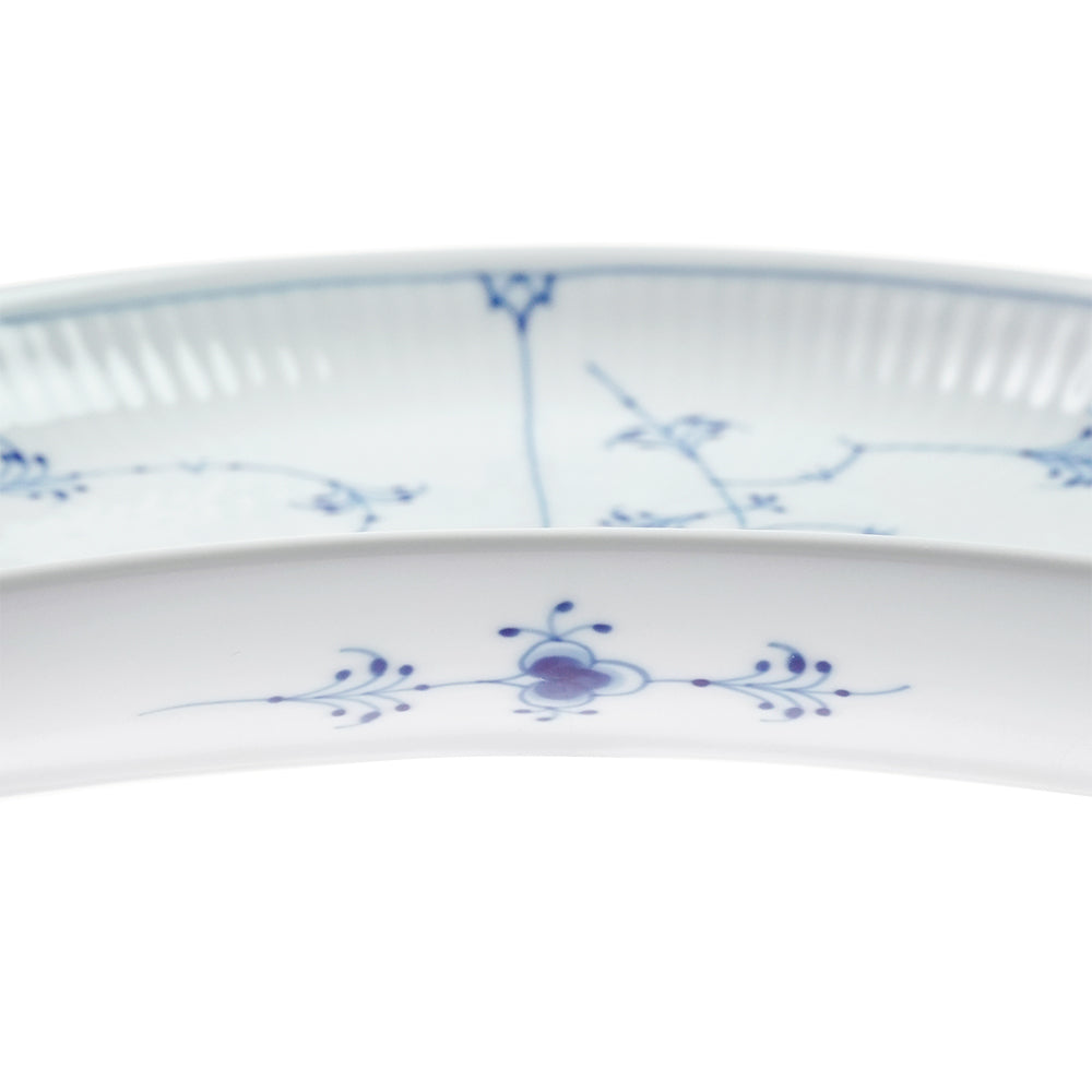 ロイヤルコペンハーゲン ブルーフルーテッド プレイン ディッシュ クレセント 1-101-352