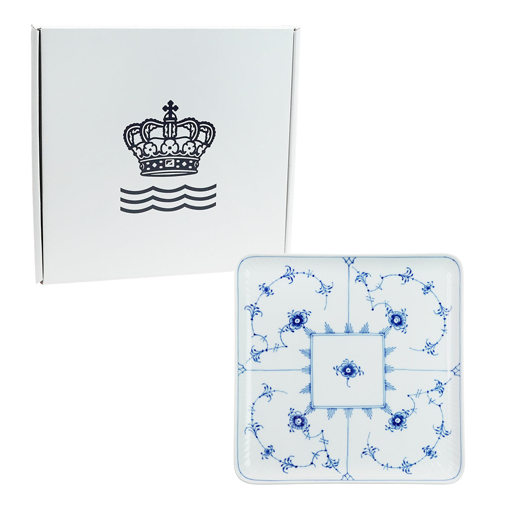 ロイヤルコペンハーゲン ブルーフルーテッド プレイン スクエアディッシュ 20cm 1-101-720