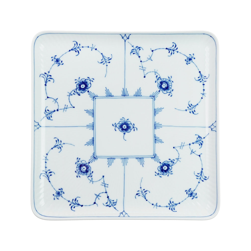 ロイヤルコペンハーゲン ブルーフルーテッド プレイン スクエアディッシュ 20cm 1-101-720