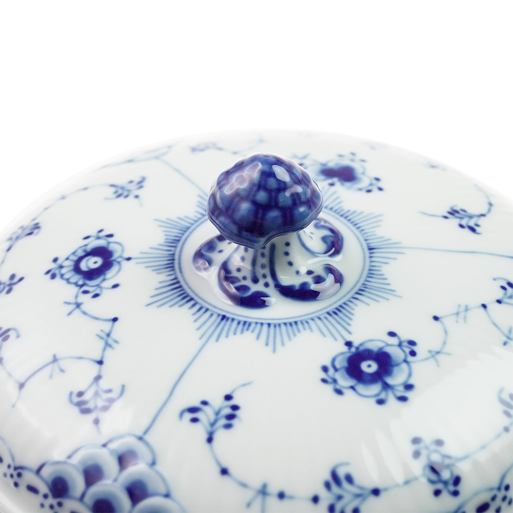 ロイヤルコペンハーゲン(ROYAL COPENHAGEN) ブルーフルーテッド ハーフレース ボウル&ソーサー  1-102-277