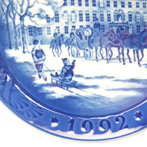 ロイヤルコペンハーゲン イヤープレート 1992年 女王の馬車