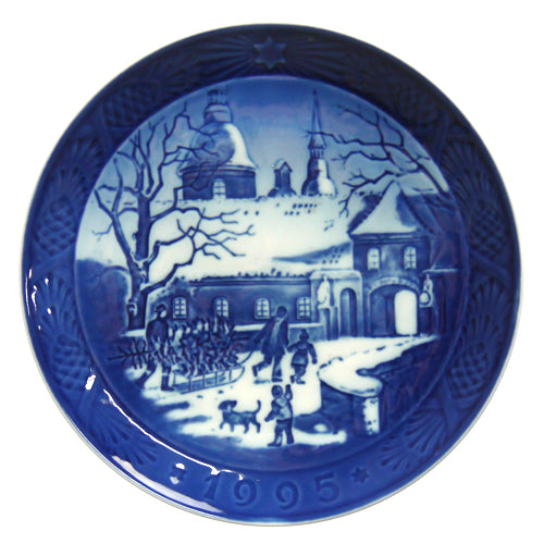 ロイヤルコペンハーゲン イヤープレート 1995年 マナーハウスでのクリスマス