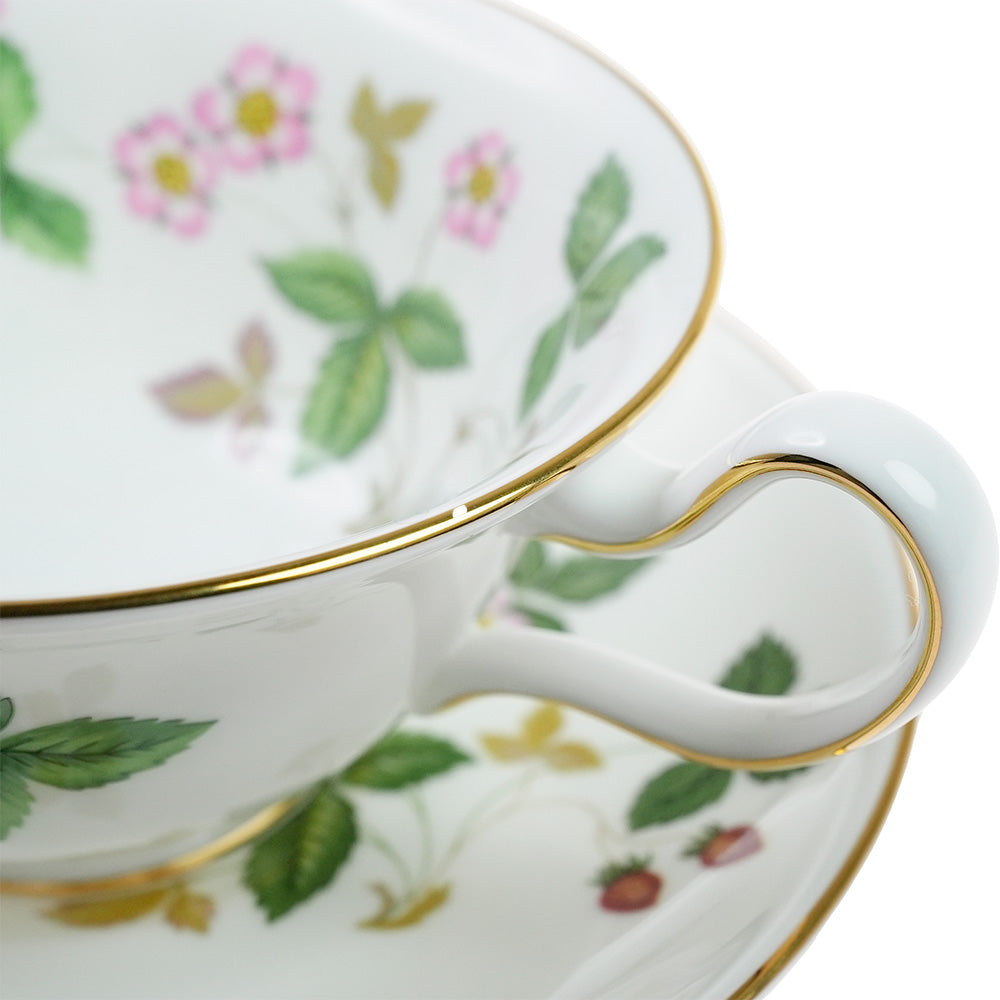 【英国製】ウェッジウッド(WEDGWOOD) ワイルドストロベリー カップ＆ソーサー