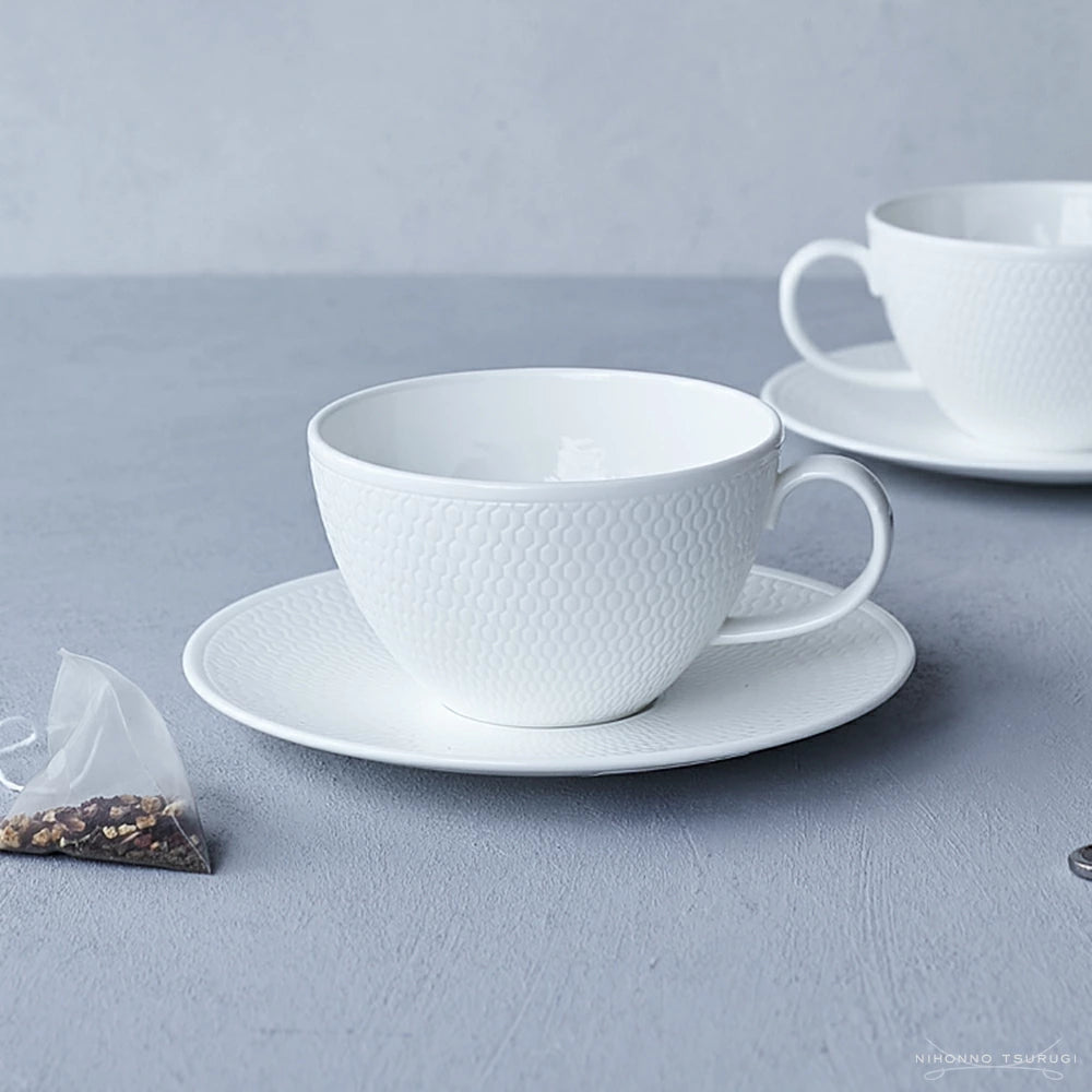 ウェッジウッド (WEDGWOOD) GIO ジオ ティーカップ&ソーサーギフトボックス付
