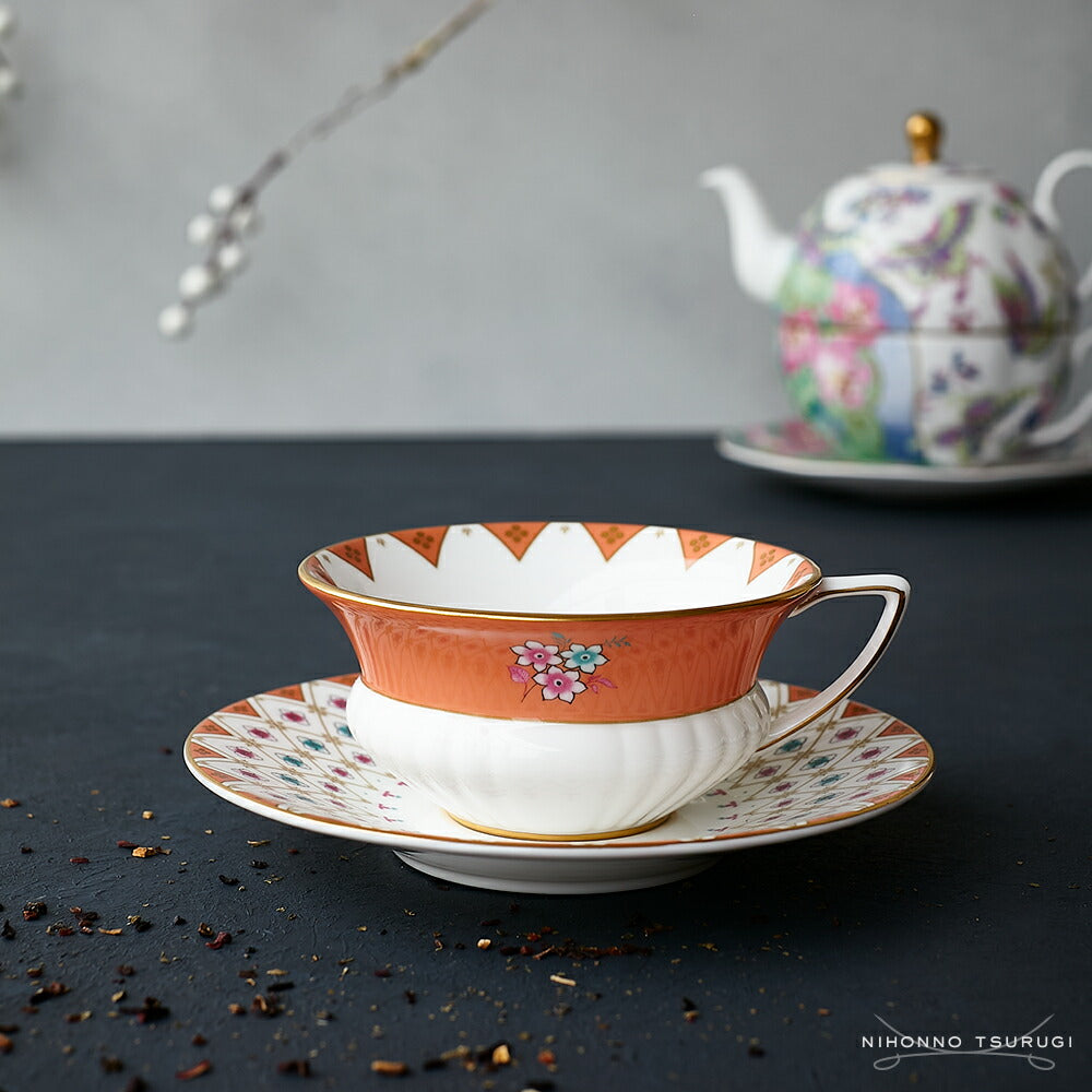 ウェッジウッド (WEDGWOOD) ワンダーラスト ピオニーダイヤモンド ティーカップ＆ソーサー         