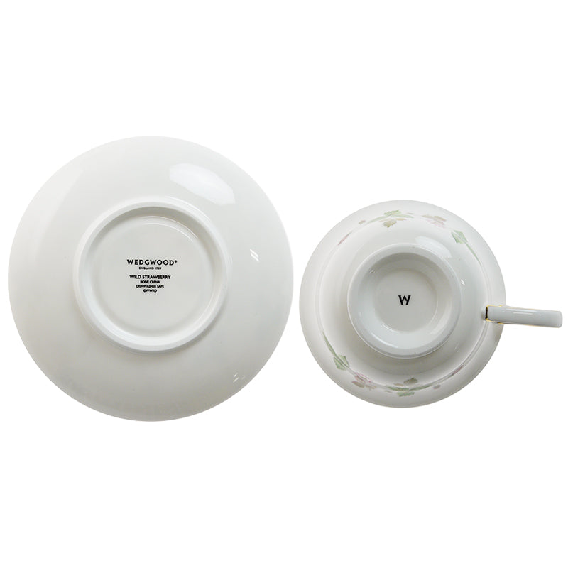 ウェッジウッド(WEDGWOOD) ワイルドストロベリー カップ＆ソーサー