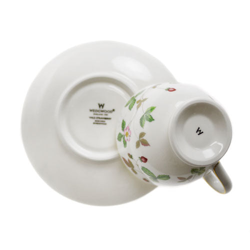 ウェッジウッド(WEDGWOOD) ワイルドストロベリー カップ＆ソーサー