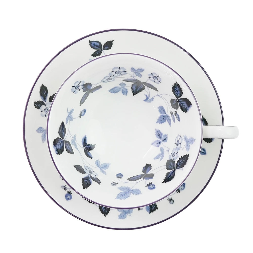 ウェッジウッド (WEDGWOOD) ストロベリー インクブルー ティーカップ＆ソーサー ピオニー