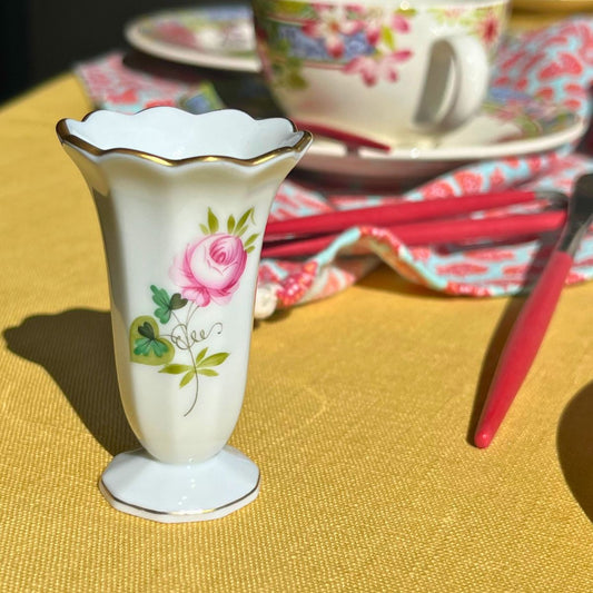 ヘレンド (HEREND) VRHS ウィーンの薔薇シンプル ミニ ベース 07192