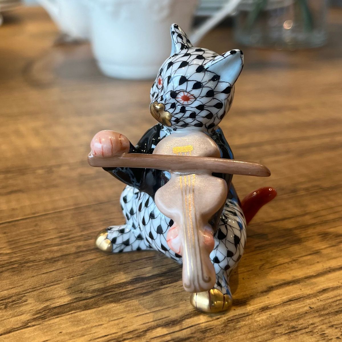 ヘレンド (HEREND) 人形 ヴァイオリンと猫 05087-0-00