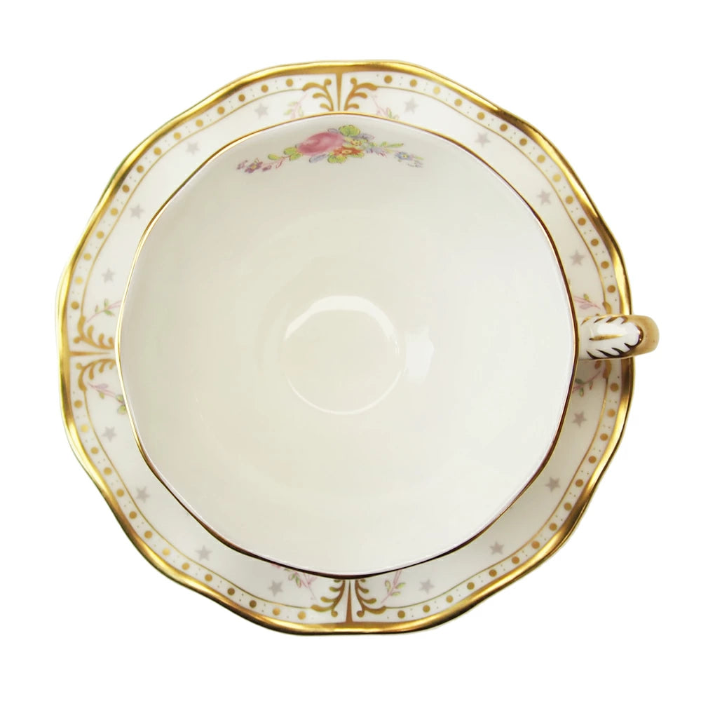 ロイヤルクラウンダービー (ROYAL CROWN DERBY) ロイヤルアントワネット ティーカップ＆ソーサー
