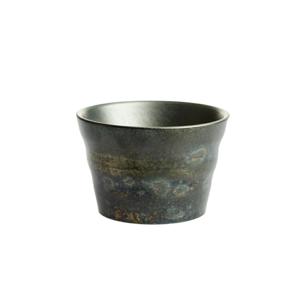 一枚鉸(ひとひらしぼり)ぐいのみ