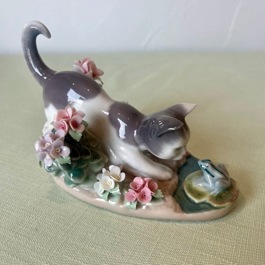 リヤドロ (LLADRO)にらみ合い 1442